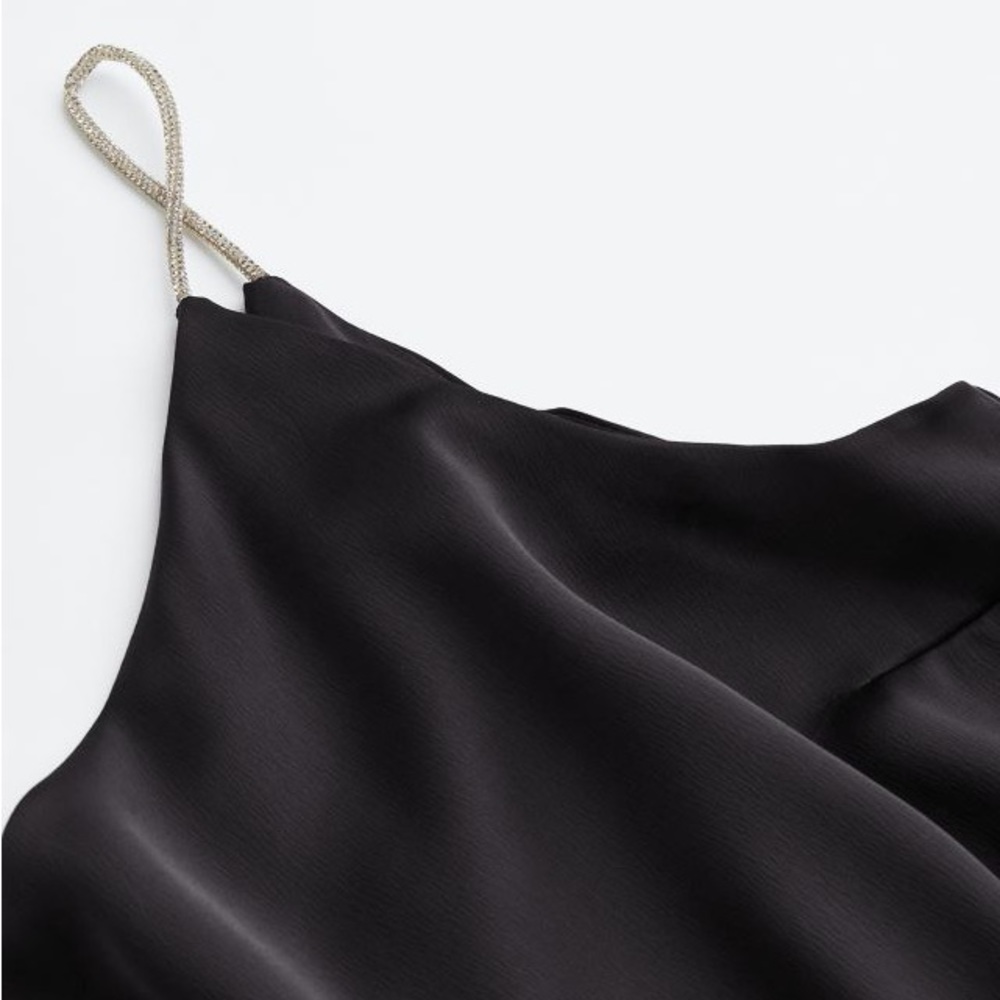 H&M womens satin jumpsuit size 16, worn once